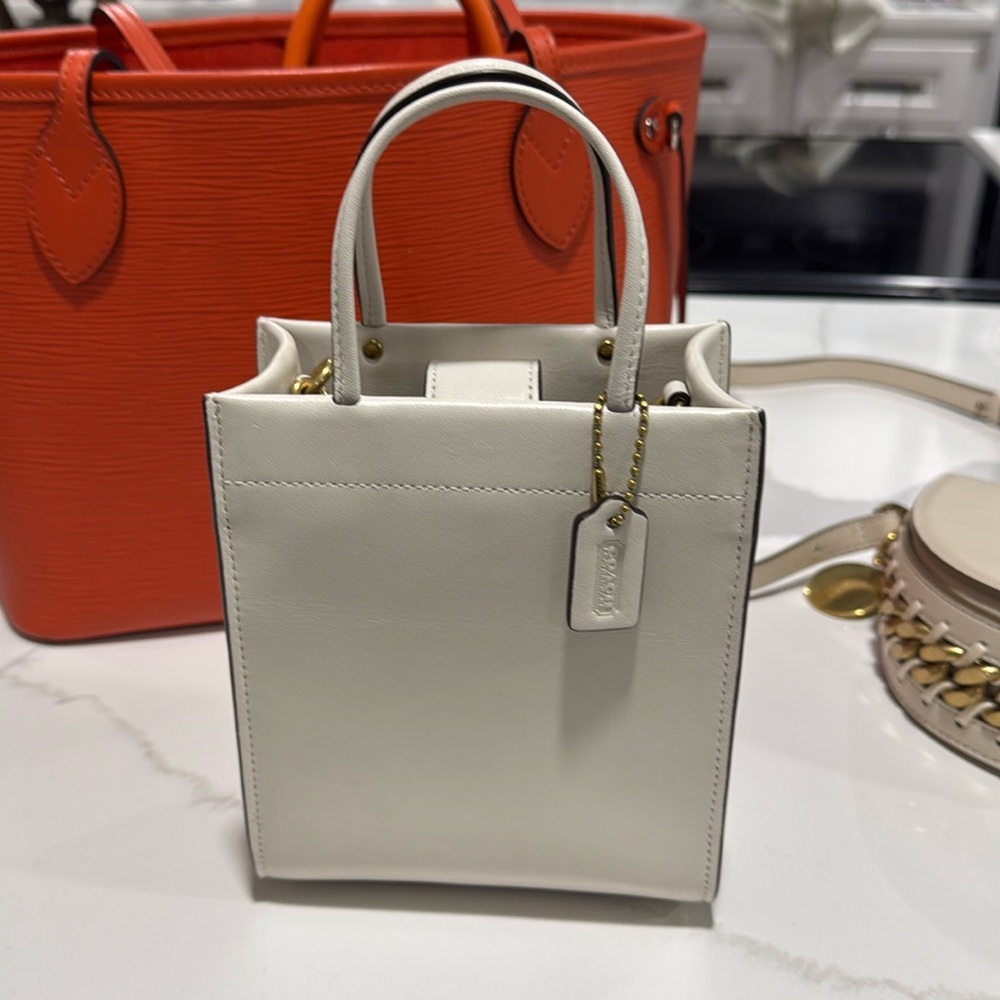 Coach Mini Cashin Tote BNWT Chalk $250